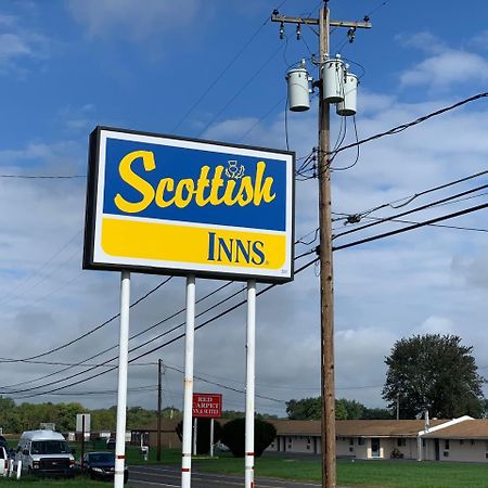 Scottish Inns Wrightstown Eksteriør billede